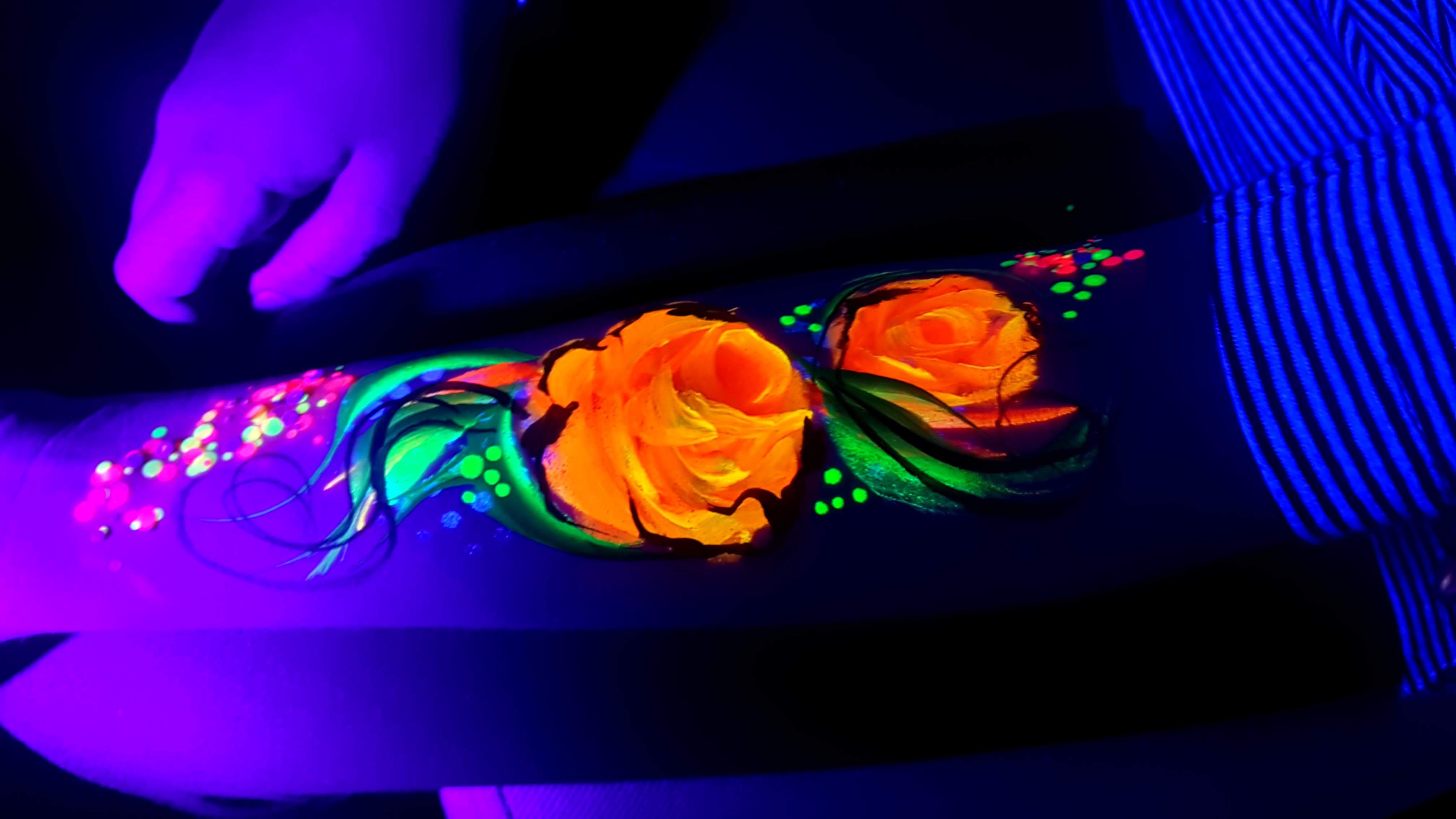 Róża_fluo