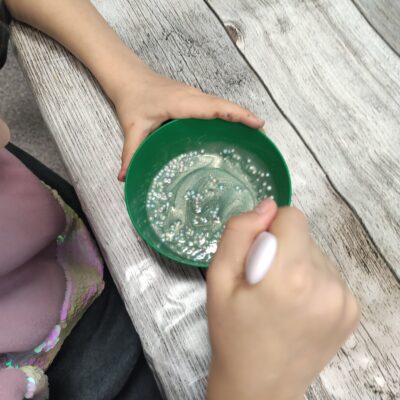 slime w miseczce warsztaty kreatywne łódź