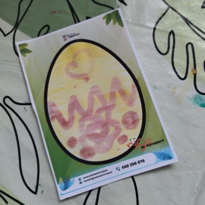 a piece of paper with a drawing of an egg on it eksperymenty cykl zajęć łódź