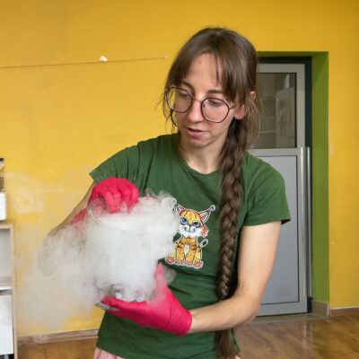 warsztaty z suchym lodem z dojazdem do placówki